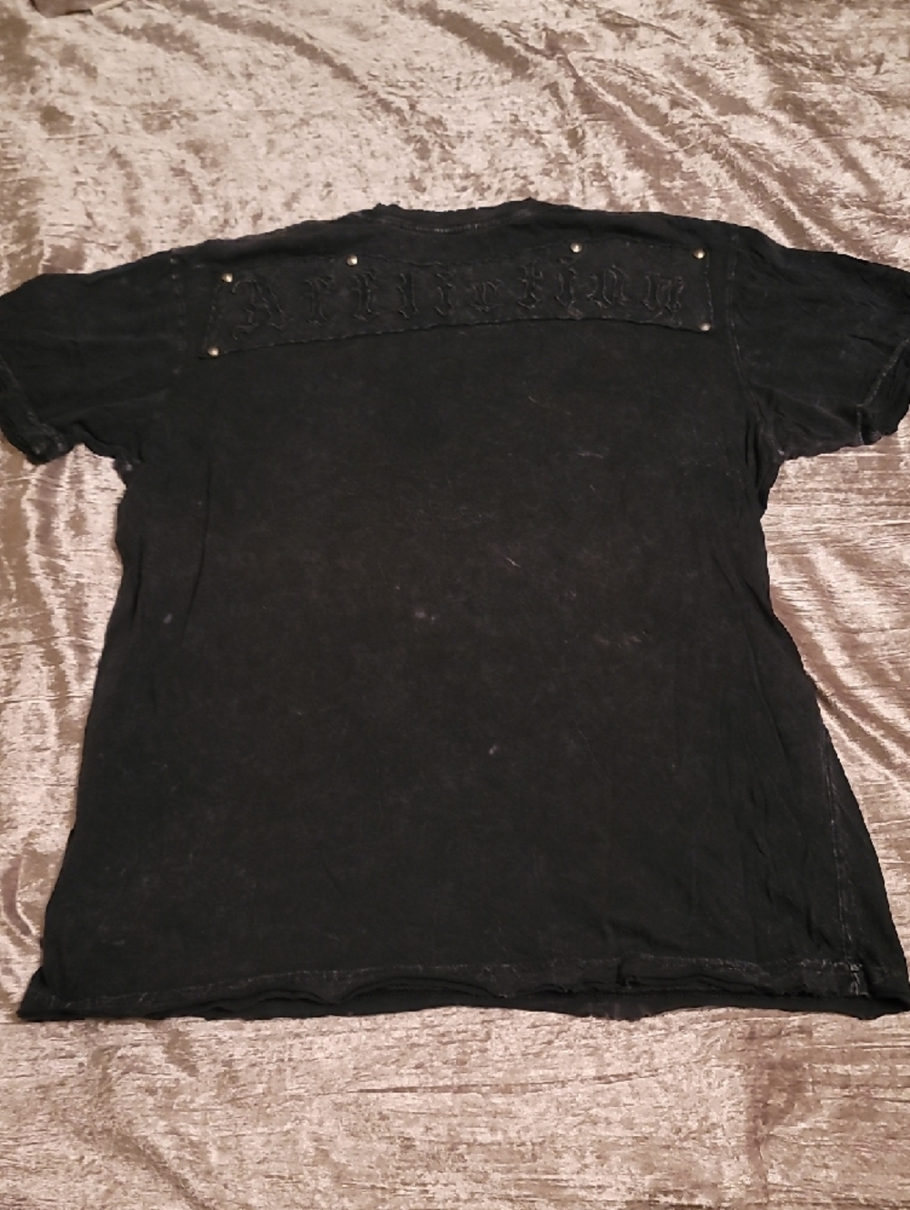 Affliction Studded Men's Medium Black Shirt 2 small holes - Picture 4 of 9
